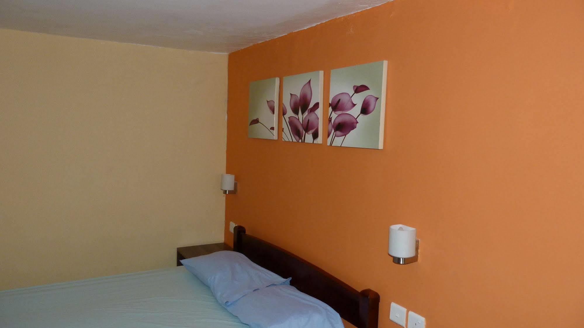 Le Cactus Guest House Baie-du-Tombeau Exterior foto